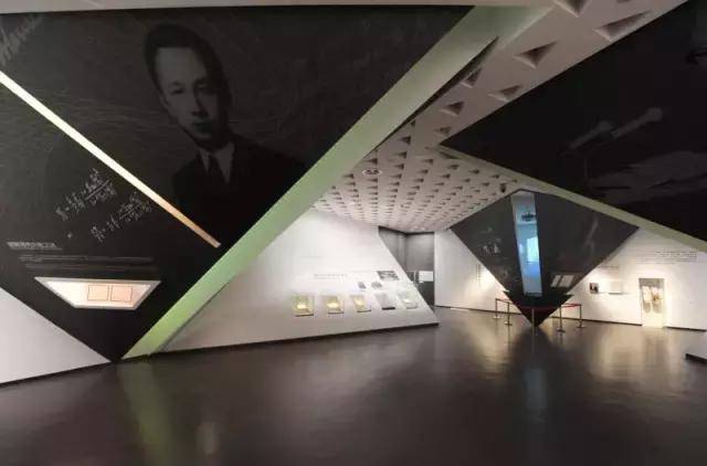 魔都各大高校里竟藏了这么多人少景美的秘密好地方,假期约起来!