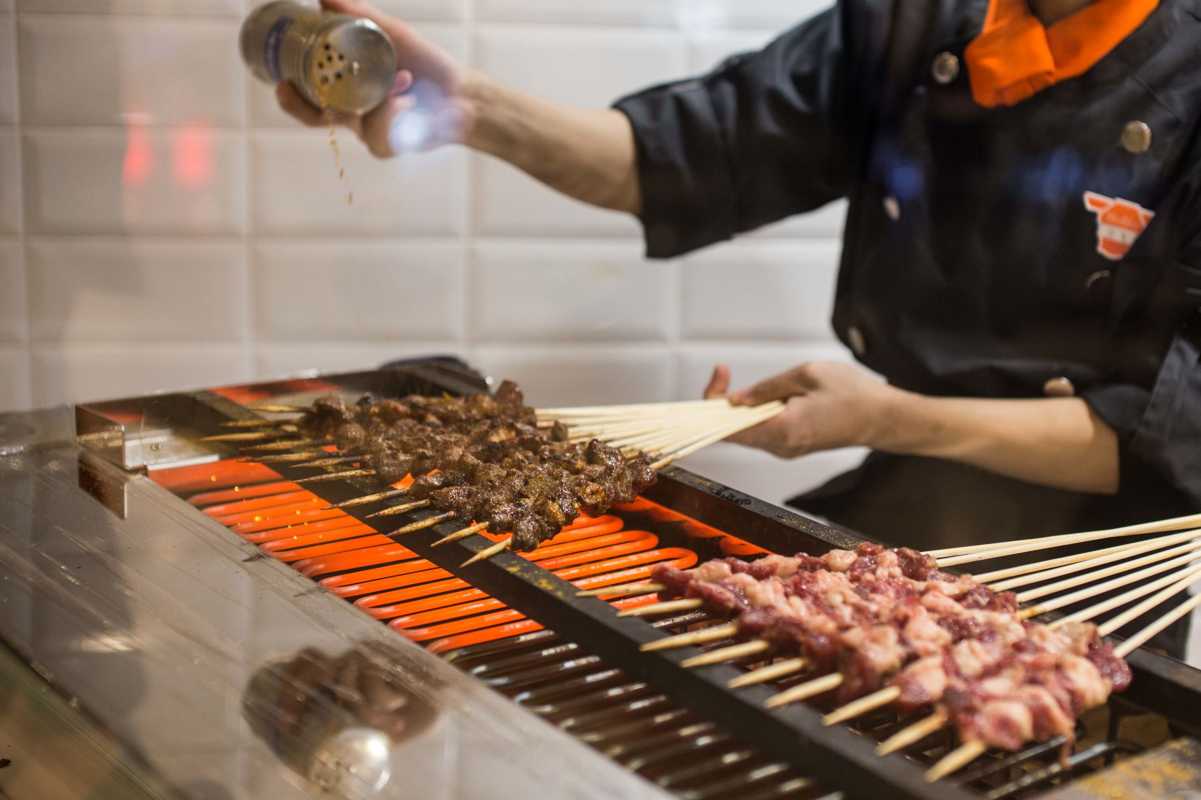 潮汕牛肉凭啥横扫火锅界！潮汕火锅引跑者blublu潮牛专访