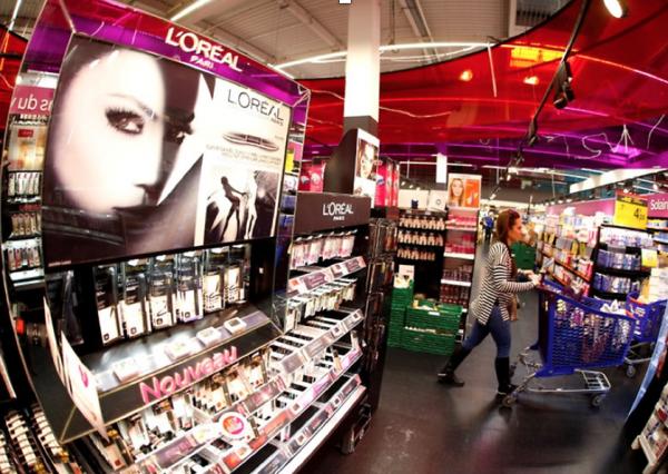 现在的化妆品代购基本都是假的吗,化妆品专柜和代购的区别