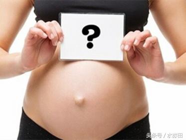 黄晓明公开baby孕照破代孕传闻！孕期肚子特别靠下为什么？