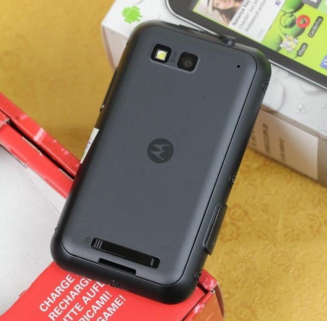 摩托罗拉三星索尼智能手机选哪个,摩托罗拉第一款三防手机