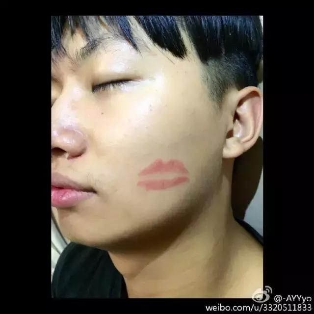 这是一篇有毒且辣眼睛的话题，千万别点开！