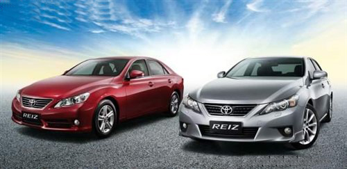 2012丰田锐志跟小锐志有什么区别,丰田07款锐志和10款锐志前脸不同