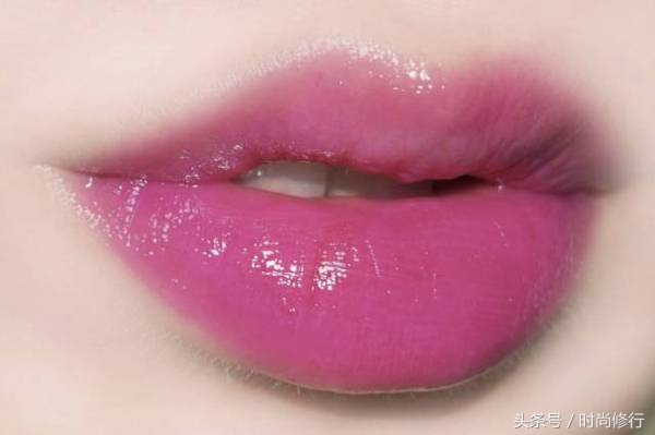 mac棒棒糖唇釉染唇液107,mac棒棒糖106试色深唇色