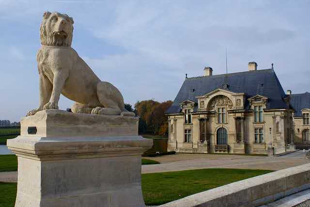 七十迈旅行的视频,七十迈海外自驾