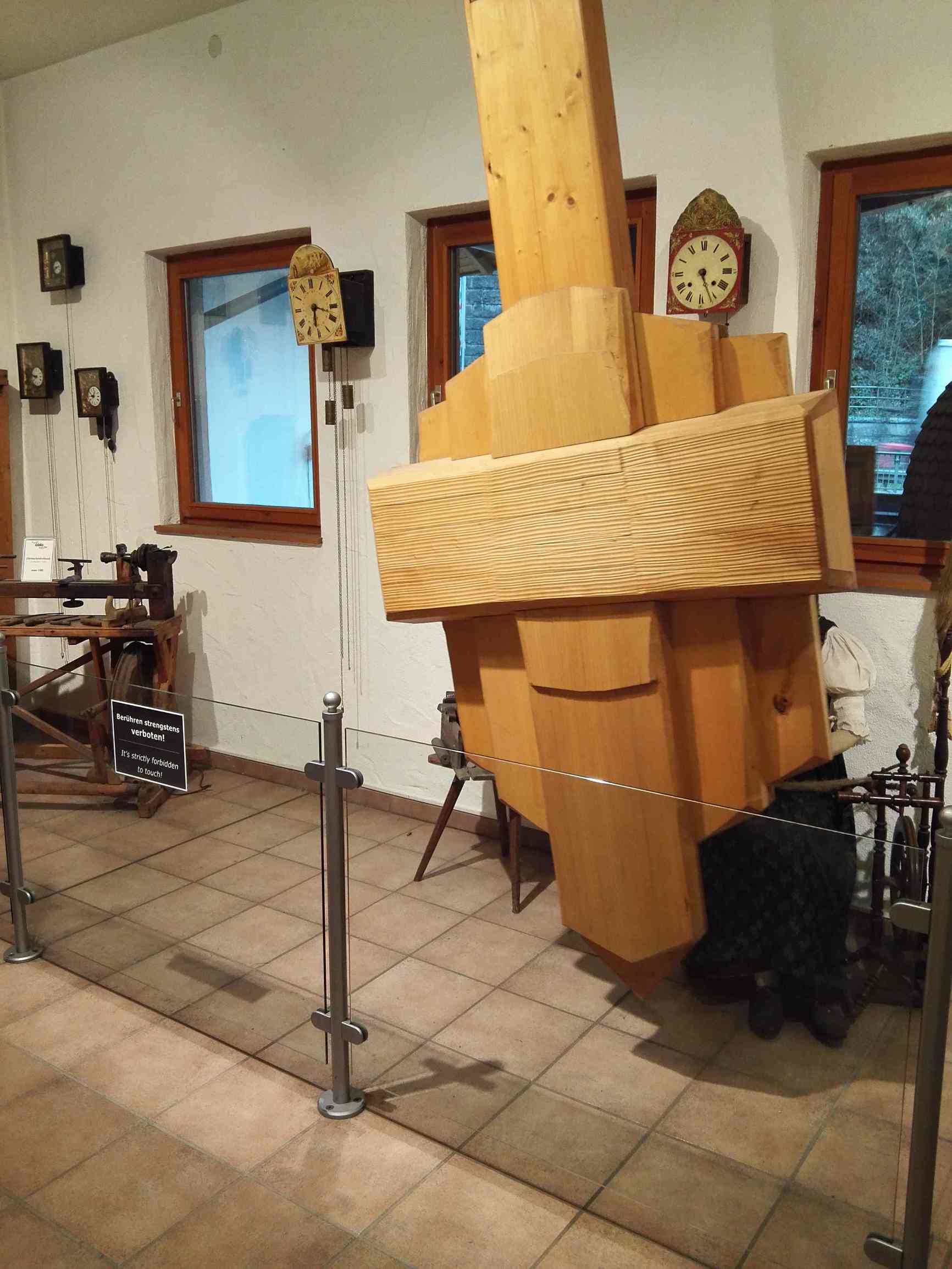 参观手表厂的感受,手表工厂参观实拍