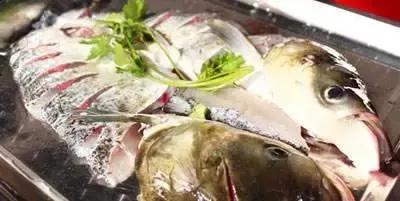 鐩樼偣鍥涘窛缁甸槼缇庨,璋堣皥缁甸槼缇庨