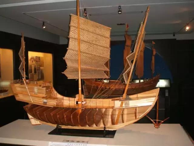 魔都各大高校里竟藏了这么多人少景美的秘密好地方,假期约起来!