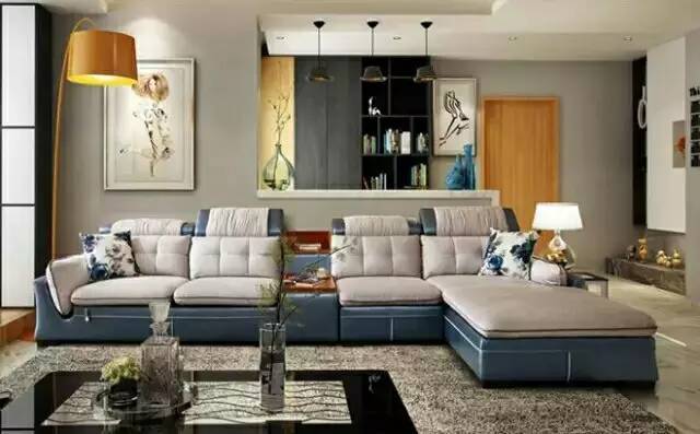 各种稀奇古怪的小桌子,不同形状的桌子