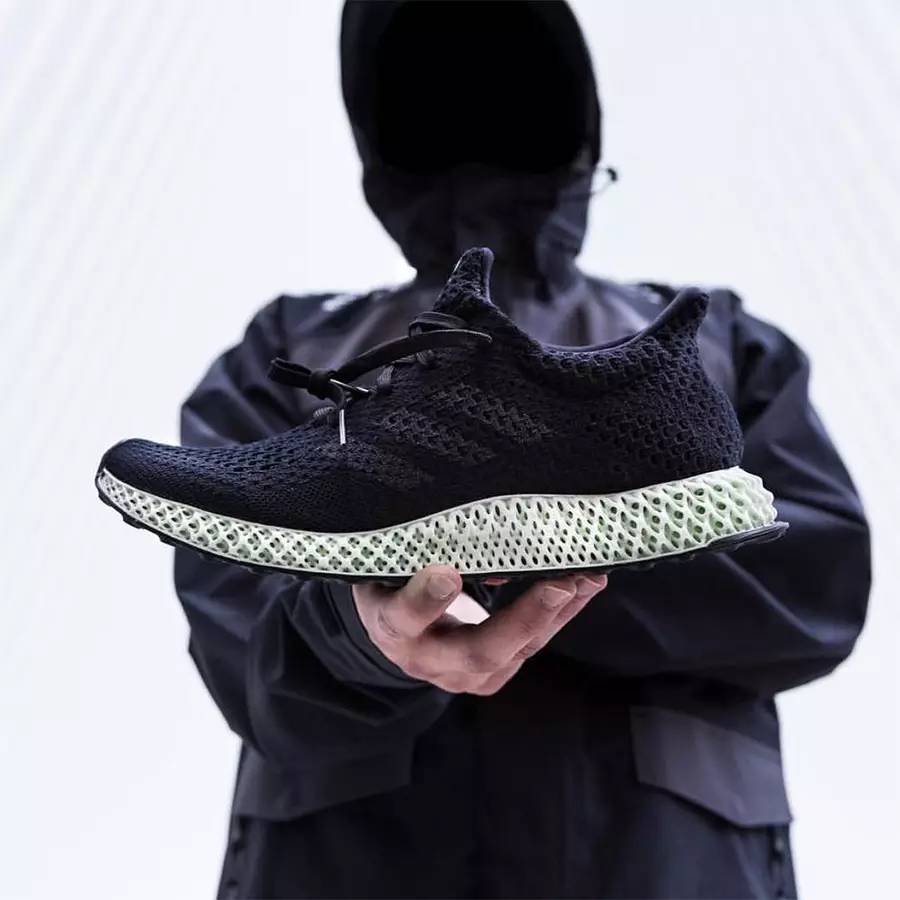 史上最强黑科技鞋,adidas最具性价比的球鞋