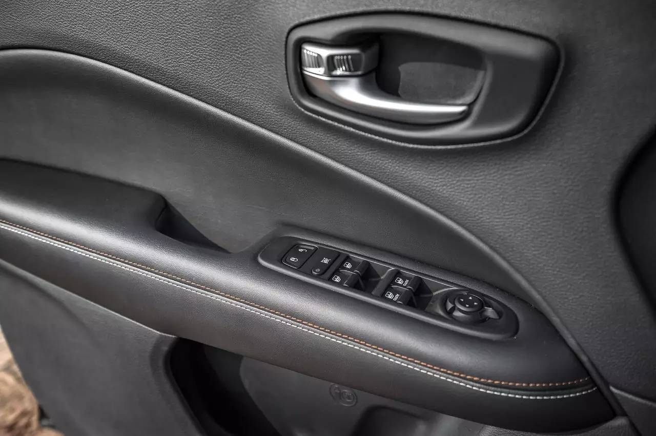 广汽菲克jeep指南者1.4t油耗,广汽菲克jeep指南者试驾视频