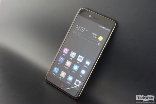 努比亚z17mini闪屏,努比亚z17mini相机变黑白