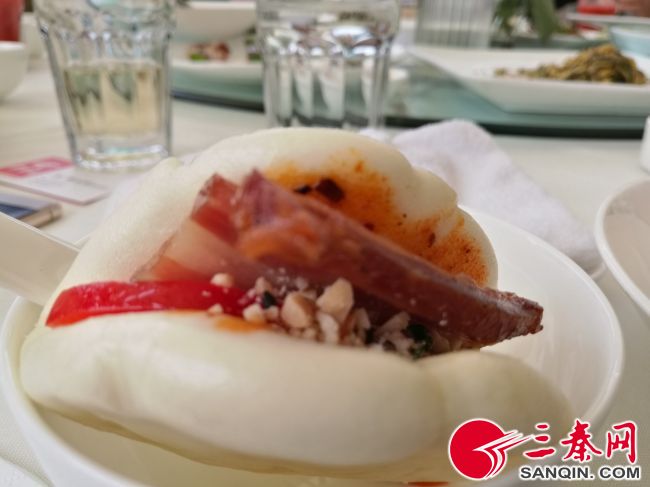 真爱再跨界推出“长安春色”茶