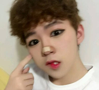 英雄强度排行榜第一期,主播谈论各英雄强度