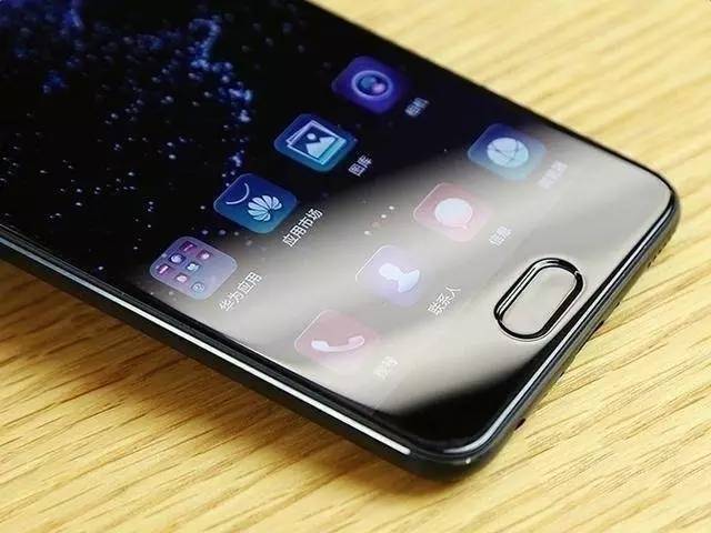 水凝膜和手机原膜哪个好,手机水凝膜和钢化膜有什么区别