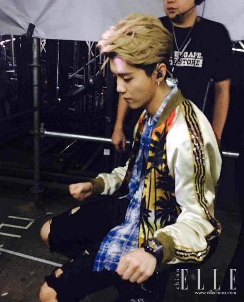 你爱在朋友圈晒包包和自拍,原来女明星也爱干这个,还更牛!