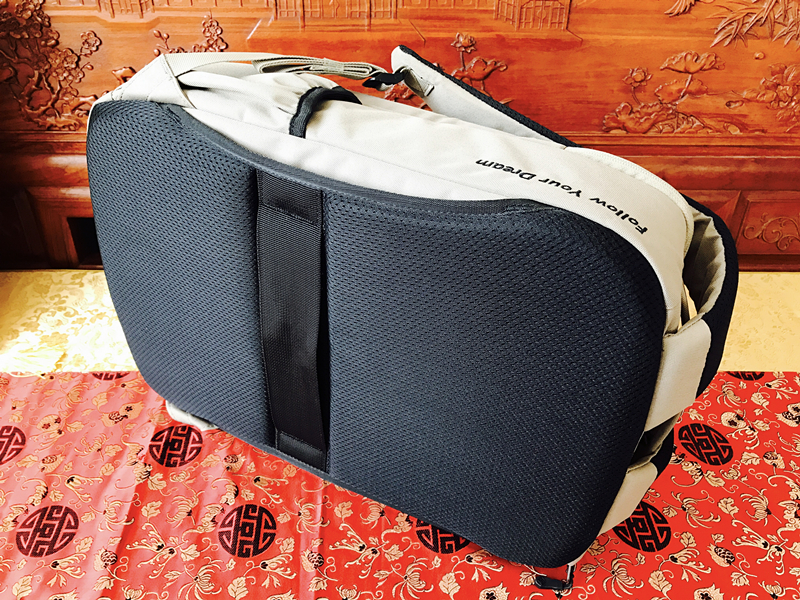 探路者户外正品轻薄双肩轻便背包,探路者斜背包