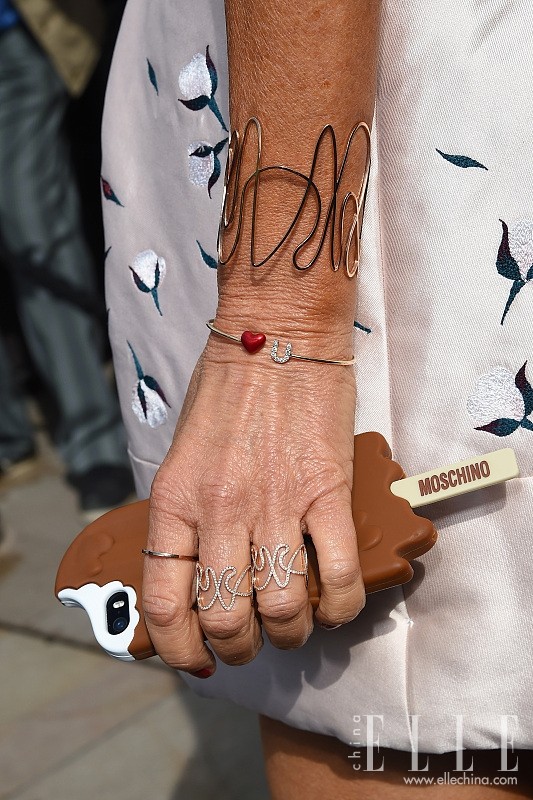 美食元素穿搭单品,美食元素的服装