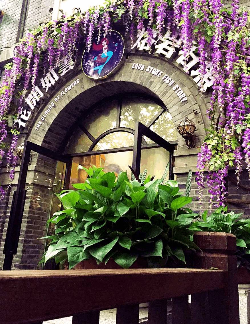 一不小心美成自拍圣地！说这是吃火锅的谁信？