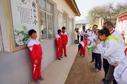 秦安县慈善事业,秦安公益活动图片