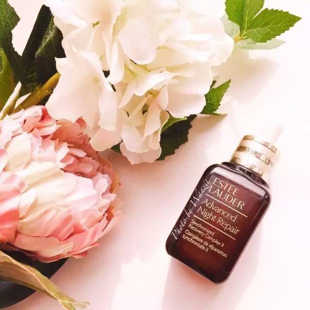 小棕瓶雅诗兰黛成分表,雅诗兰黛小棕瓶相似的产品