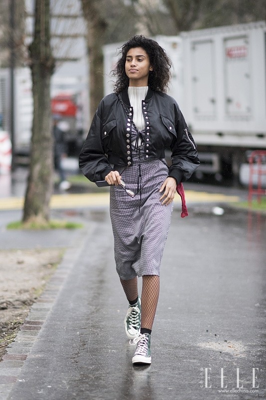 一双帆布鞋300多,3000一双帆布鞋