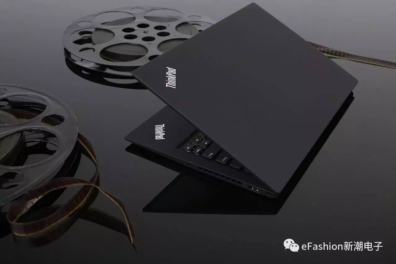 各年份thinkpad x1 carbon外观特征 (thinkpad x1 titanium 2022评测)