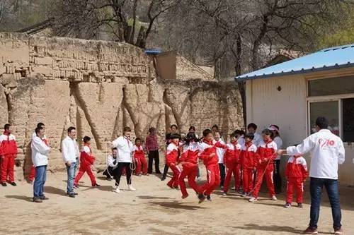 秦安县慈善事业,秦安公益活动图片