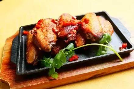 成都丽思卡尔顿西餐厅,成都旋转西餐厅