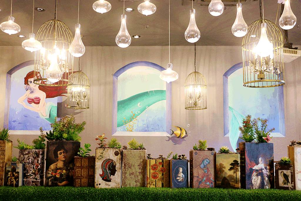 一不小心美成自拍圣地！说这是吃火锅的谁信？