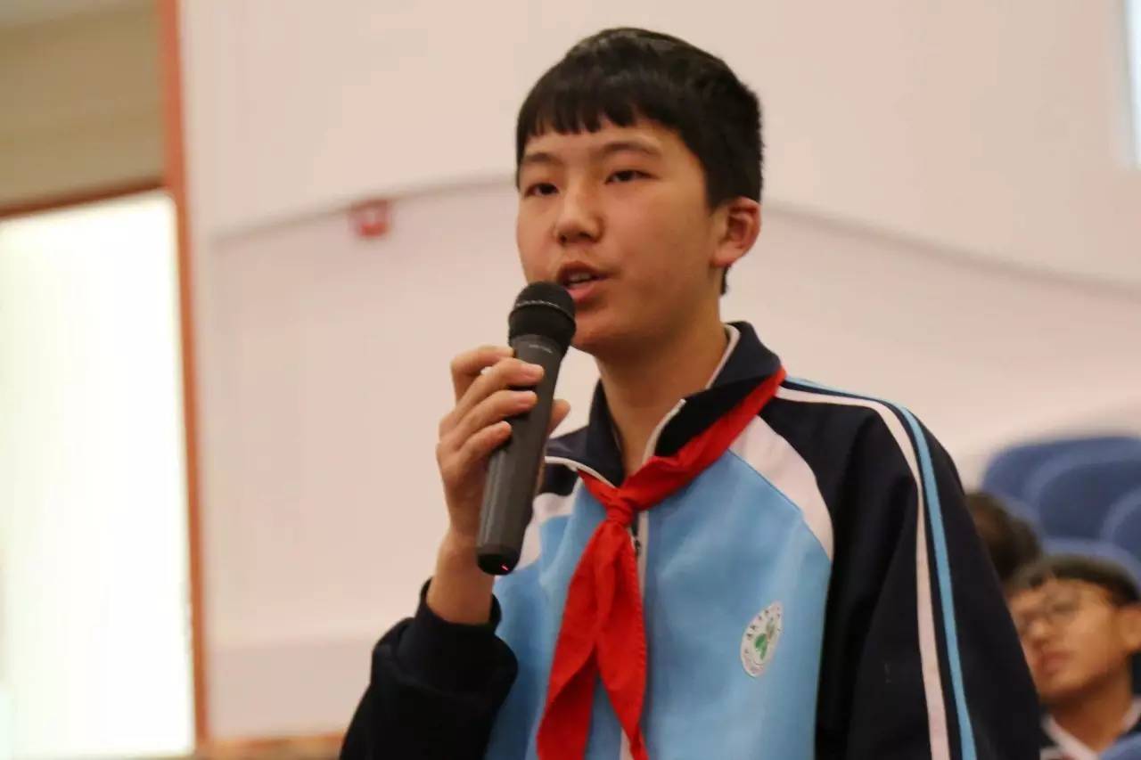 遵义团市委开展“喜迎十九大红领巾心向*党**”科学家进校园系列活动