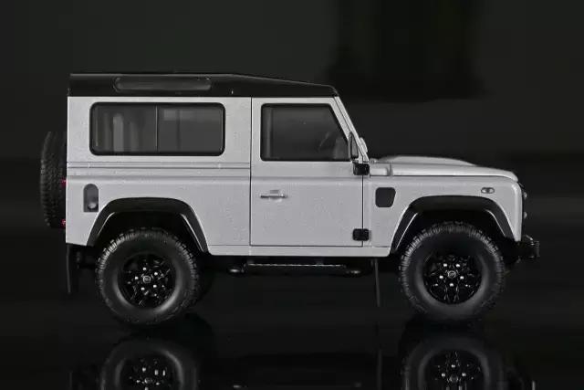 一辆路虎200万,路虎一百多万的