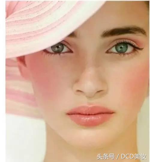 打了腮红之后更丑了,感觉打了腮红更丑了