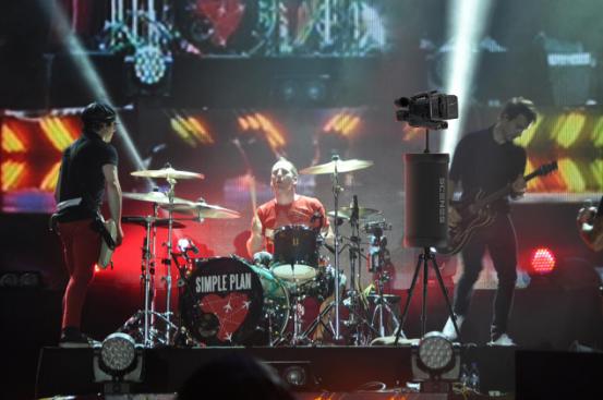 iPhone可以拍摄4K视频,但为何音质会那么差?