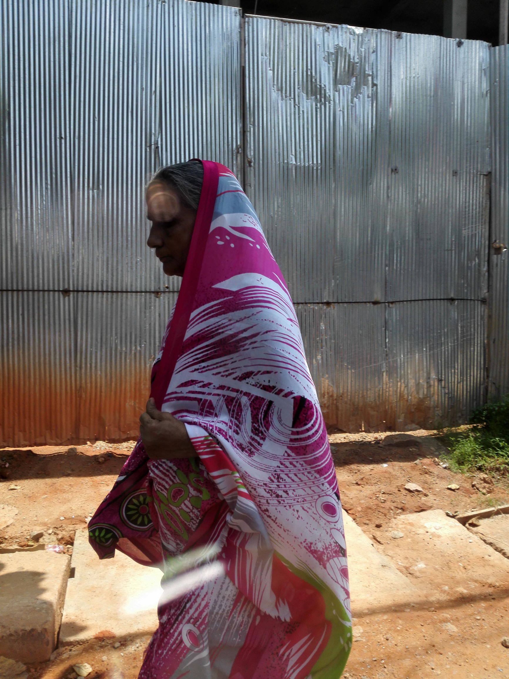 斯里兰卡宝石怎么选,斯里兰卡矿区宝石值得购买吗