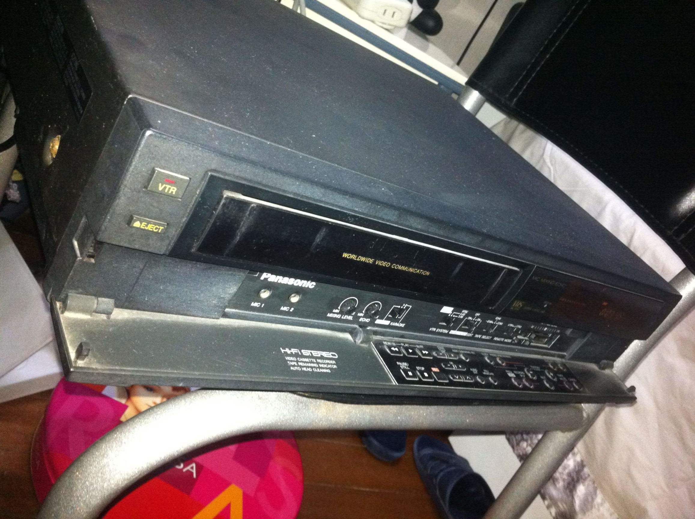 常用视频硬件接口,四色视频接口