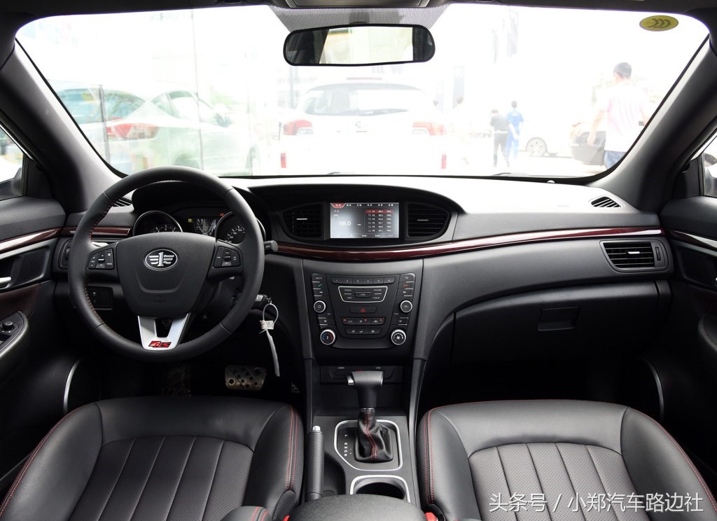 跑高速最稳的E级轿车排行榜,奔腾b50是紧凑型车吗