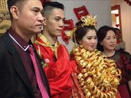 新娘心真大，这是打完游戏再回去拜堂的节奏啊