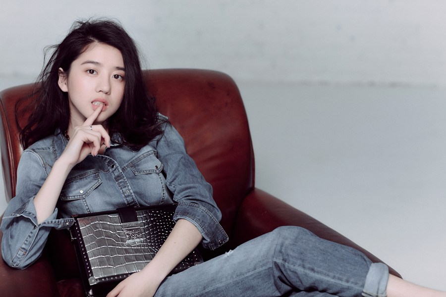 鞠婧祎对四千年一遇的美女的看法,鞠婧祎本人对四千年美女的看法