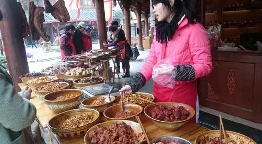 2022春节成都周边有年味的古镇,成都周边旅游人气最旺的十大古镇