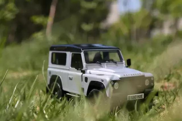 一辆路虎200万,路虎一百多万的