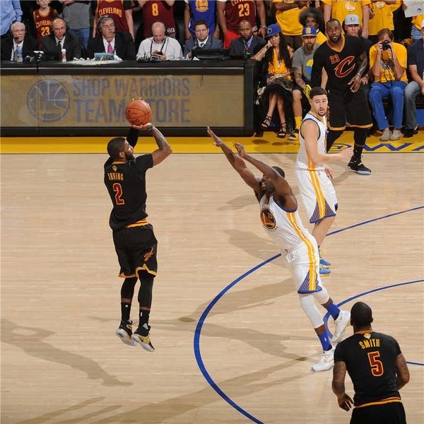 全球限量版1双的运动鞋,耐克阿迪达斯最新款鞋