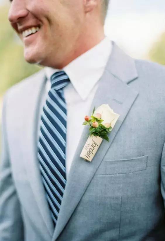 被丢弃的红酒塞遇上了植物,才迎来自己的春天