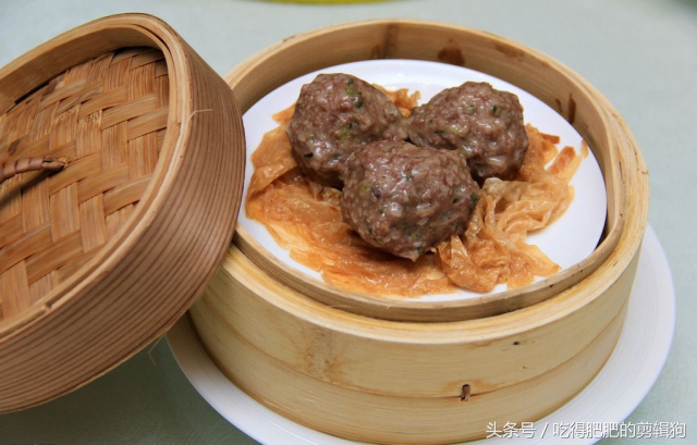 一只胖茶壶的回忆录：我是怎样从3P玩到NP的呢？