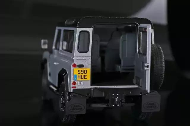 一辆路虎200万,路虎一百多万的