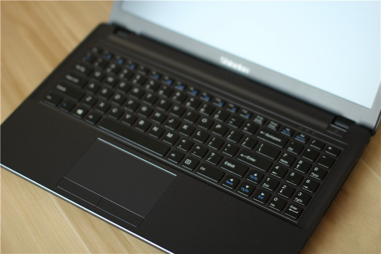 炫龙毁灭者dc9100f,四千多能买到好的笔记本吗