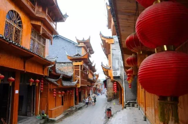 中国最美十大民族风情村寨,中国少数民族特色村寨旅游