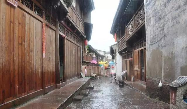 2022春节成都周边有年味的古镇,成都周边旅游人气最旺的十大古镇