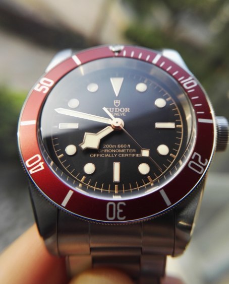 他花100万买豪表，总结出这4点买验让你不多花1分钱！