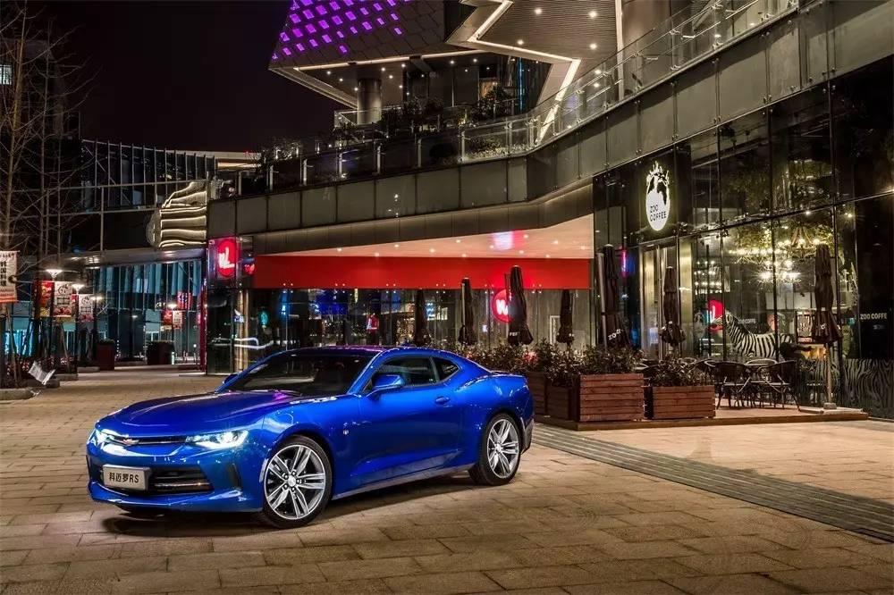 雪佛兰科迈罗rs漂移,雪佛兰科迈罗大黄蜂敞篷版漂移